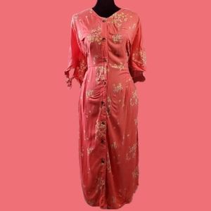 Beautiful peach floral dress 👗 plus size